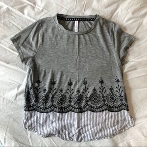 Embroidered tee shirt